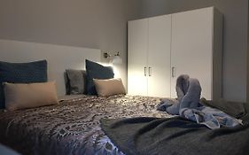 Invicta House Serpa Pinto